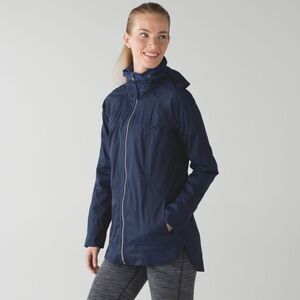 Lululemon Fo Drizzle rain jacket coat